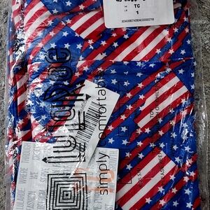 LuLaRoe Stars and Stripes Leggings